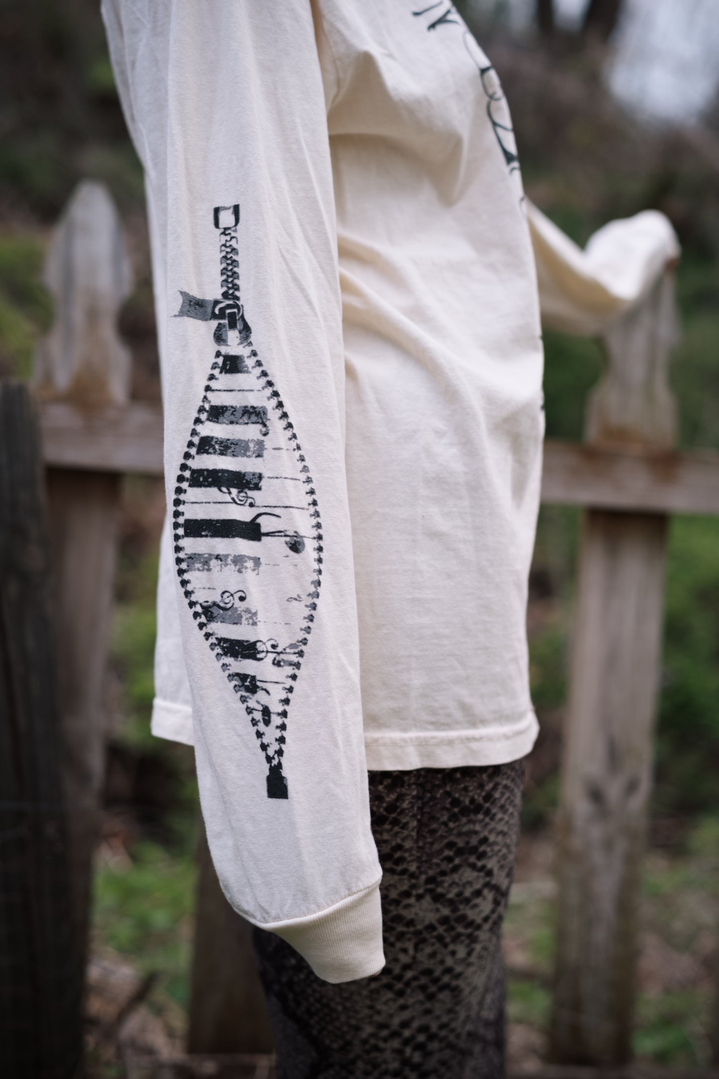 Body Pit L/S T-shirt